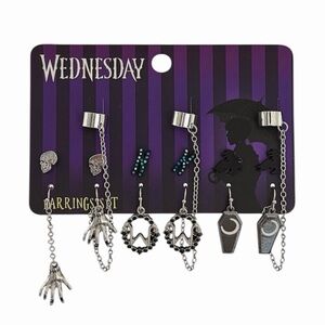 NEW Netflix Addams Family Wednesday Icon Cuff Earrings Set